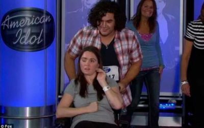 História de amor à familiares com deficiência emocionam jurados no American Idol