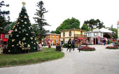 Vila de Natal ganha acessibilidade para cadeirantes em Gramado