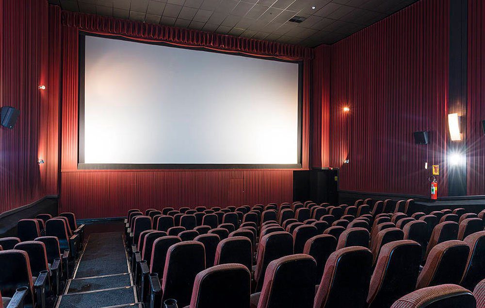 Vista geral da sala 5 do Villa-Lobos Cinemark, eleito o cinema mais acessível