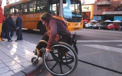 Córdoba, una odisea para algunos turistas com discapacidad