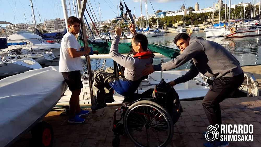 Man climbs CN Tower steps in wheelchair