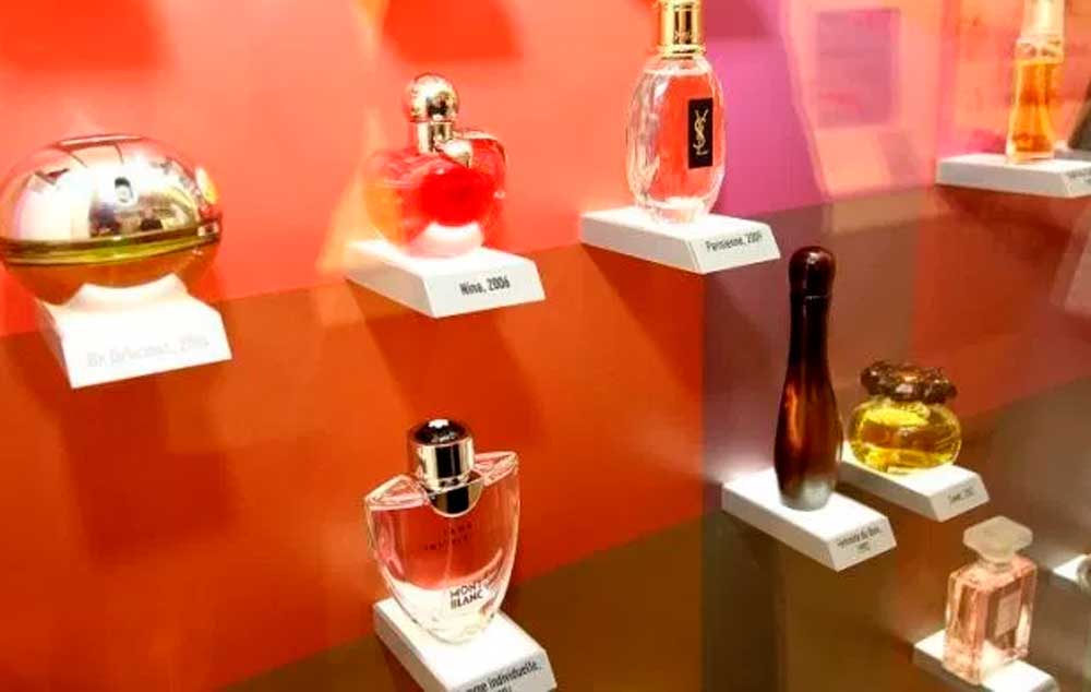 Espaço Perfume Arte + História, uma iniciativa do Grupo Boticário com recursos de acessibilidade