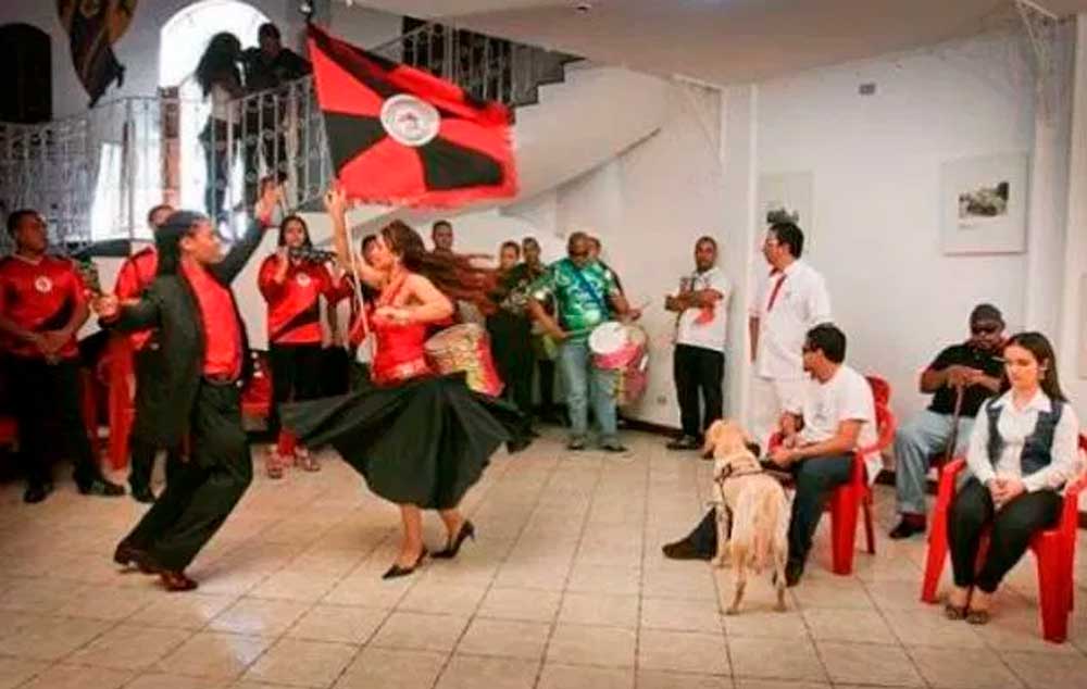 Deficientes visuais iniciam curso para jurado de bateria no Carnaval de São Paulo