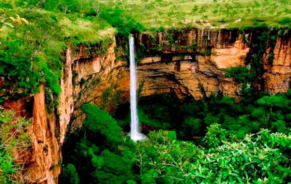 Chapada dos Guimarães ganha trilha para deficientes visuais