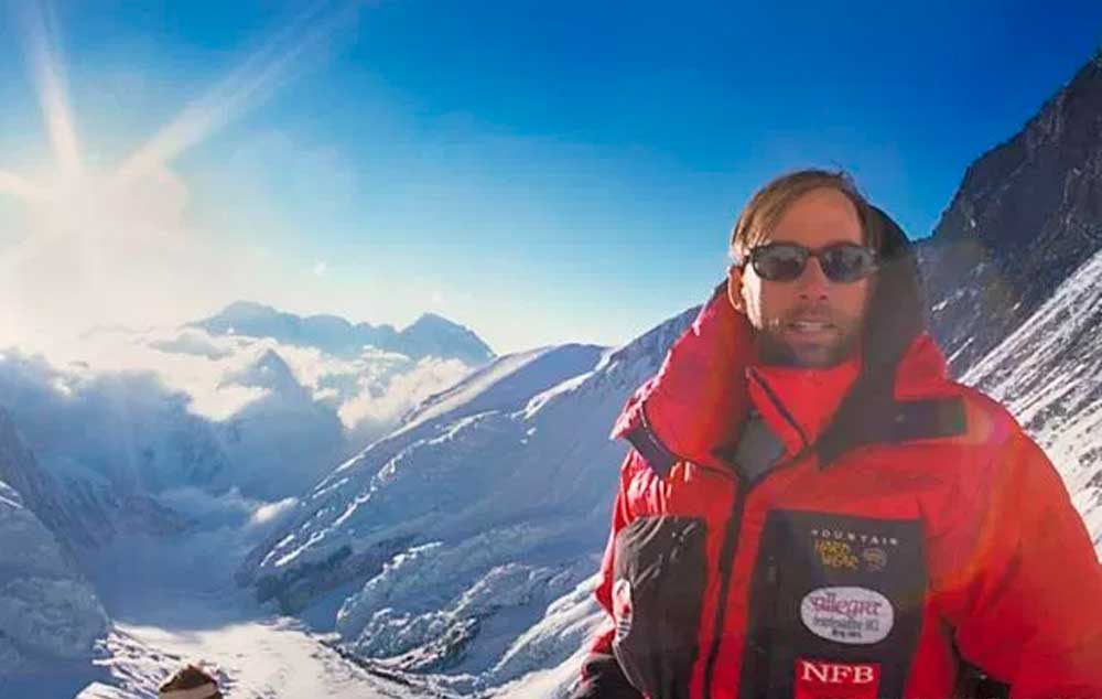 Alpinista Americano cego, alcança o topo do mundo