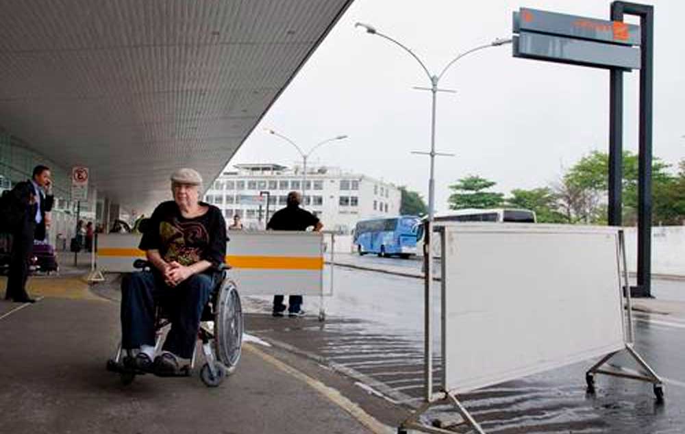 Problemas de acessibilidade começam nos aeroportos