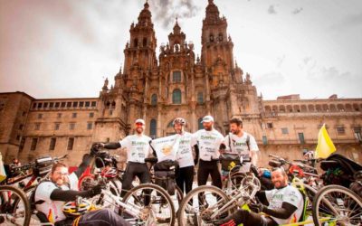 Brasileiros cadeirantes completam caminho de Santiago de Compostela