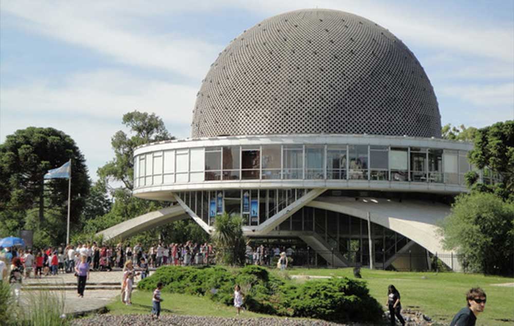 El Planetario Galileo Galilei se encuentra en Buenos Aires, ofrece diferentes programas de inclusión cultural de las personas con discapacidad