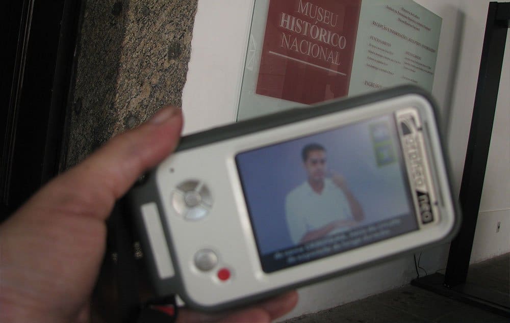 Museu Histórico Nacional, no Rio de Janeiro, é exemplo de acessibilidade. Possui áudio e vídeos guias para pessoas com deficiência.