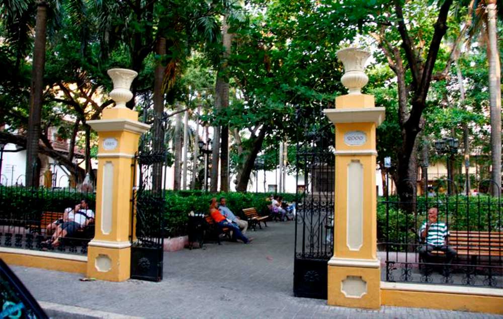 El Parque de Bolívar será una de las zonas más amigables para la movilidad de los discapacitados.