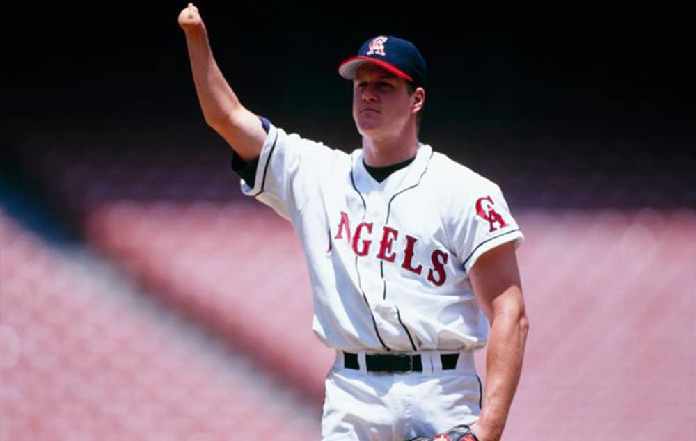 Arremessador americano de beisebol Jim Abbott nasceu sem a mão direita