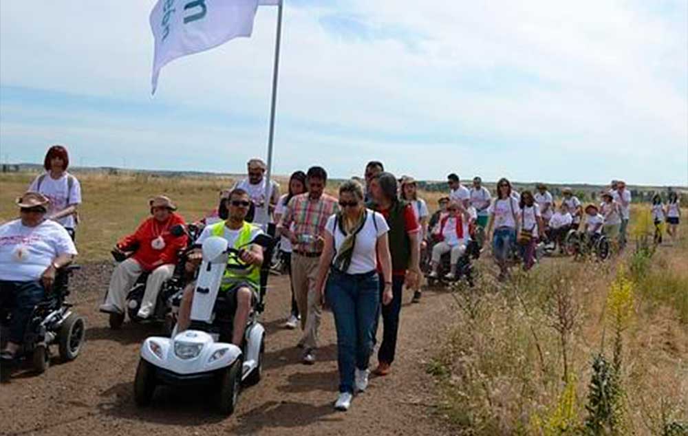 El grupo de Aspaym que el año pasado recorrió el Camino de Santiago