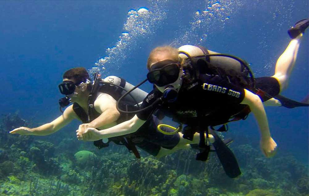 Buceo Adaptado permite a las personas con algún tipo de discapacidad sean capaces de realizar la actividad