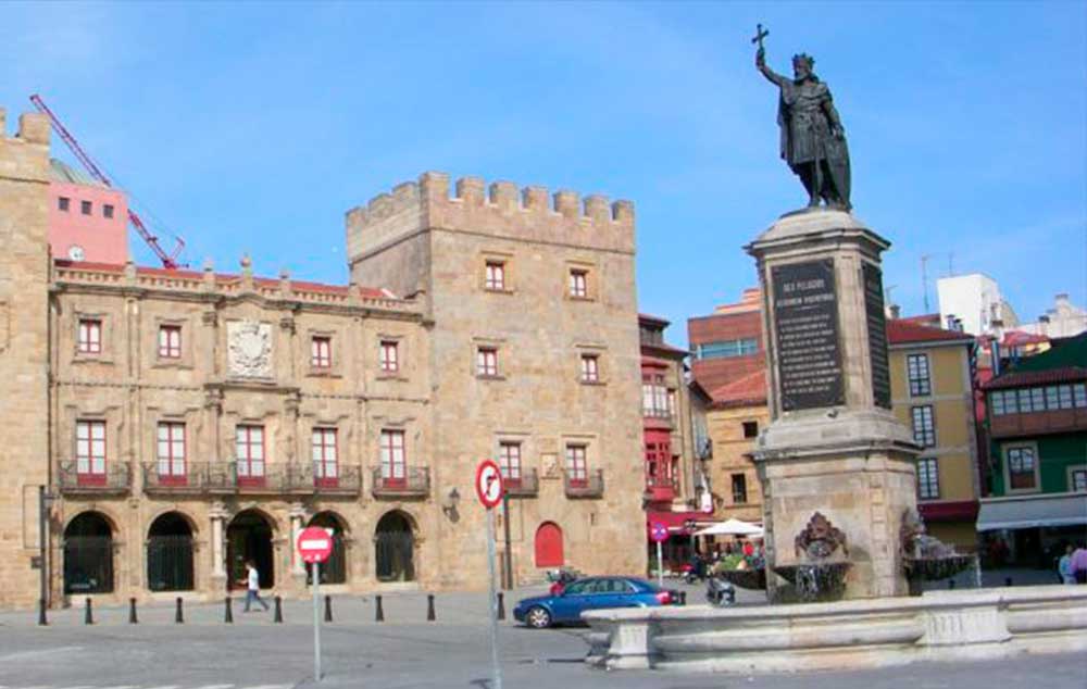 Oviedo y Gijón se encuentran entre las más de cuarenta ciudades que compiten en la II edición de la campaña Destino Turístico Accesible