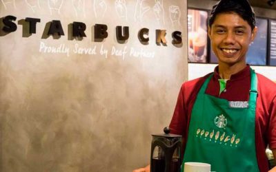 Starbucks abre loja para inclusão de funcionários surdos