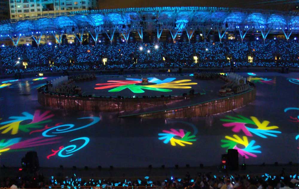 Cerimônia de abertura da Olimpíada de Inverno 2015 para Surdos, em Khanty-Manslysk, na Rússia