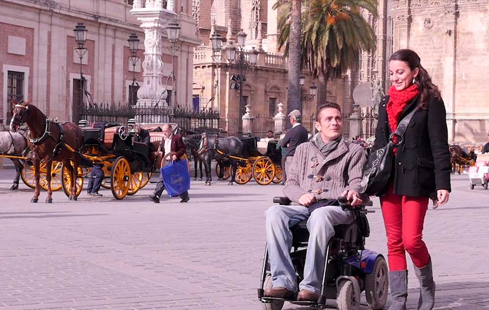 Antonio Hierro has seen the world from his wheelchair. As a professional soldier, a car accident during a peace mission in Bosnia left him with limited mobility.