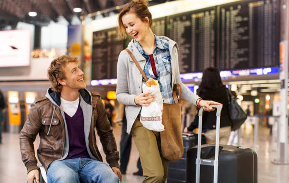 Desconto em passagens aéreas. Benefício para passageiros com deficiência com acompanhante.