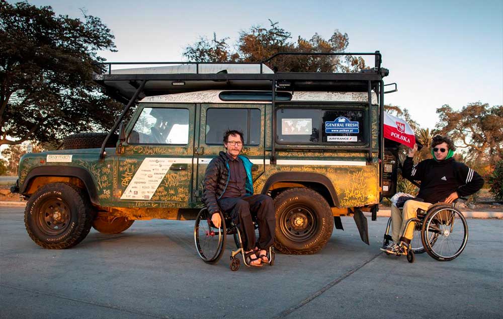 Cadeirantes viajam pelas Américas. Dois amigos enfrentam 45 mil km de aventuras.