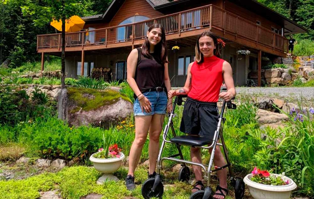 Kéroul promotes adapted tourism without limits. Québec for All travel database.