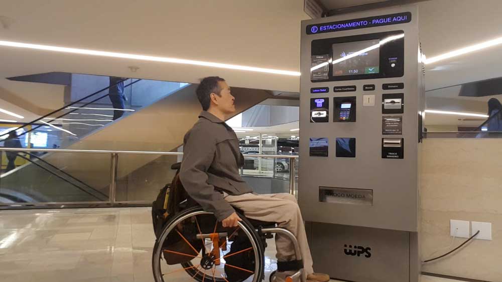 Man climbs CN Tower steps in wheelchair