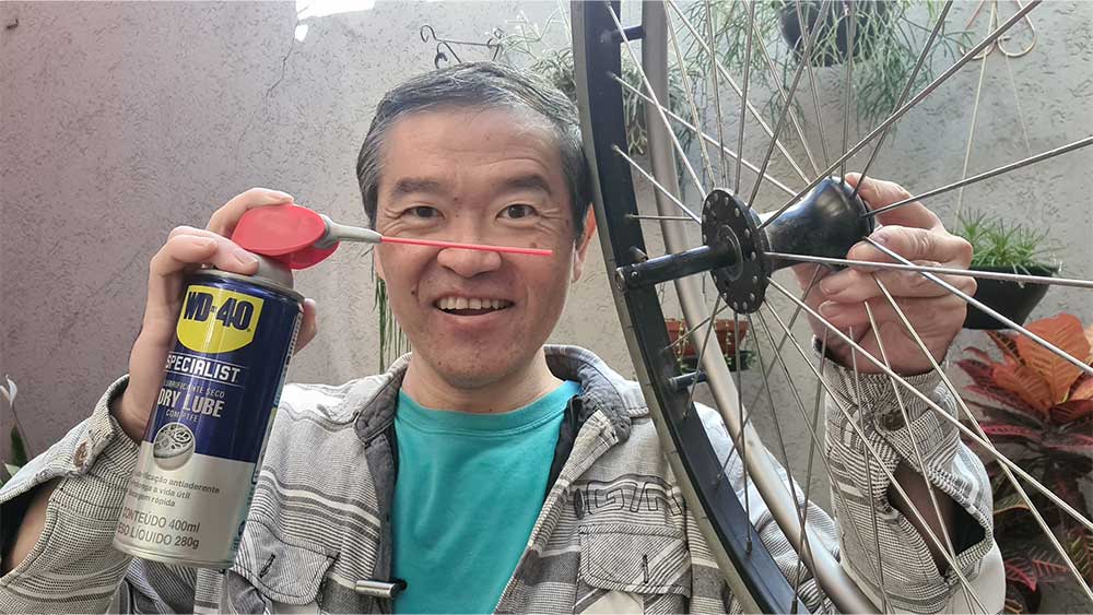 Man climbs CN Tower steps in wheelchair